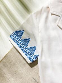 2pcs Baby Boy Vacation Casual Geometric Print Shirt & Shorts Set, Spring/Summer - Apricot - View 5