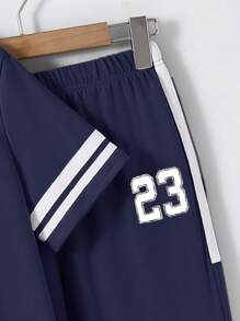 SHEIN 2pcs/Set Tween Boys' Casual Mix Print Crew Neck Short Sleeve T-Shirt And Ribbed Cuff Jogger Pants Set