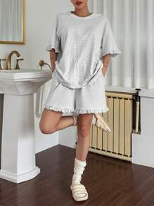 DAZY 简约荷叶边宽松 T 恤和短裤女士睡衣套装、服装 - 淺灰色 - 查看 6