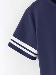 SHEIN 2pcs/Set Tween Boys' Casual Mix Print Crew Neck Short Sleeve T-Shirt And Ribbed Cuff Jogger Pants Set