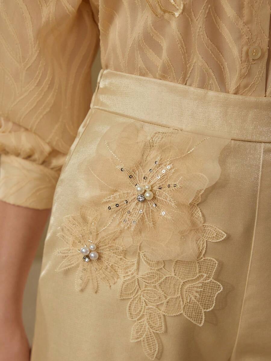 MOTF PREMIUM FLORAL APPLIQUES SHORTS - Khaki - View 2