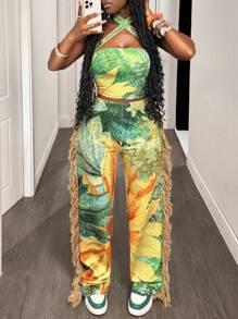 Slaydiva 2025新款夏季休闲街头音乐节波西米亚风交叉挂脖吊带短背心+两侧流苏直筒裤阔腿裤花草满印花绿黄色女两件套-A - 彩色 - 查看 6