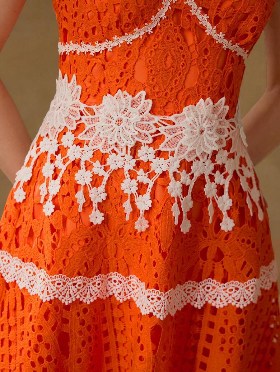 MOTF PREMIUM CONTRAST LACE COLORBLOCK DRESS - Yellow - View 2