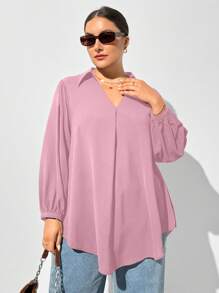 SHEIN Essnce Camisa rosa de manga larga con cuello en V, suelta y cómoda, para mujer de talla grande en otoño e invierno. Ropa de mujer para otoño, blusas de mujer, blusas de talla grande, estilo old money, ropa casual de oficina para mujer, atuendos para mujer, blusas para mujer, vestimenta para regreso a clases, para maestras, blusas para trabajar.