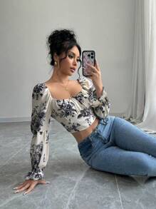 Rafferiza 白色碎花喇叭袖方领抽绳女式衬衫