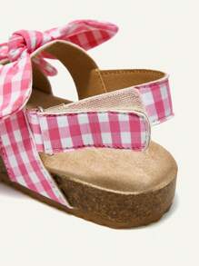 Cozy Pixies صنادل مسطحة كاجوال وجميلة للأطفال الرضع مع طبعات فراشة صيفية زهرية، قماش ناعم ومضاد للانزلاق - وردي - مشاهدة 7