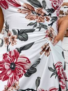 SHEIN Clasi 夏季优雅花朵印花女士舒适圆领无袖褶皱腰修身连衣裙 - 彩色 - 查看 6