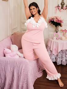 SweetSlumber 2 件套加大码甜美女孩 3D 花卉蕾丝吊带背心和睡短裤睡衣套装节日季 - 粉色 - 查看 3