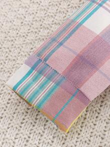 SHEIN Playful Pals Conjunto de 3 piezas para niñas jóvenes: camisa de manga larga con cuello a cuadros, top de tirantes de unicolor y pantalones cortos de mezclilla de cintura alta y elástica. Conjunto informal deportivo, suelto y cómodo, versátil para el verano. - Multicolor - Ver 5