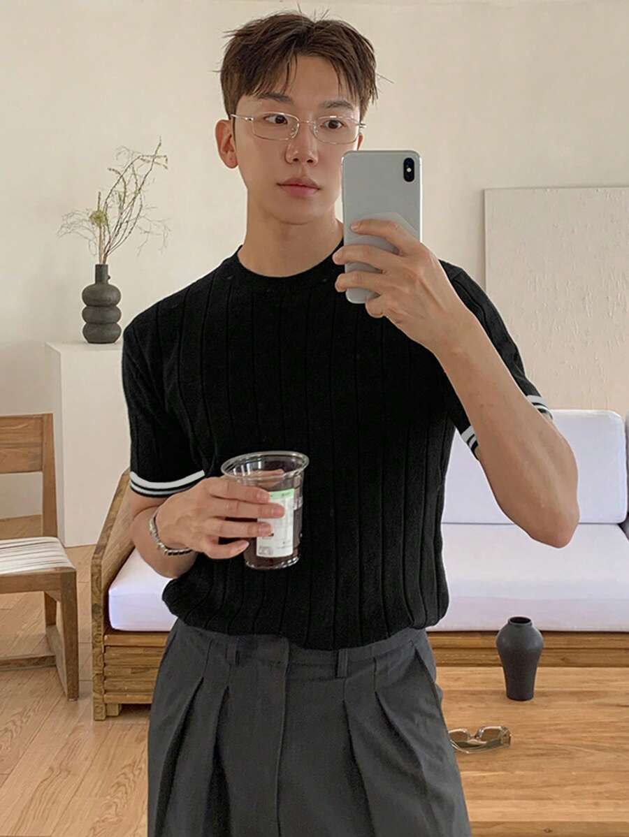 DAZY Men's Striped Pattern Black Knit Top, Suitable For Summer - Black - View 1