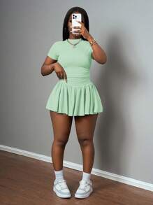 Slaydiva New Spring And Summer Casual Basic Style, Sports Style, Simple Round Neck, Short Sleeves, Pleated Short T-Shirt On Both Sides + A Swing Umbrella Skirt, Short On Both Sides, Front And Back, Medium Length, Light Gray Pit Strip Knitted Fabric Women's Two Pieces Set Mint Green Outfit Women Green 2 Pieces Set Short Skirt Set Tennis Skirt Set Two Pieces Skirt Set