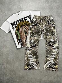 Manfinity EMRG Conjunto de camiseta y pantalones holgados de tipo streetwear, de ajuste suelto, con estampado de camuflaje de personaje de dinero y rayas, estilo hip hop