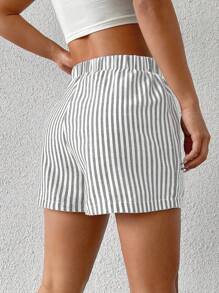 SHEIN EZwear Pantalones cortos casuales de mujer a rayas grises y blancas, para verano