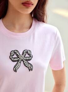 MOTF STUDIO RHINESTONE DETAIL BOW EMBROIDERY T-SHIRT,VALENTINE'S DAY