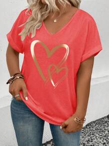 SHEIN maglietta ampia con scollo a V, maniche corte, stampa a cuore e effetto sfumato, disponibile in taglie comode per donne