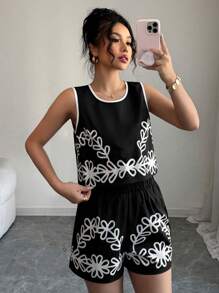 Rafferiza 2件套图案印花撞色无袖上衣和短裤