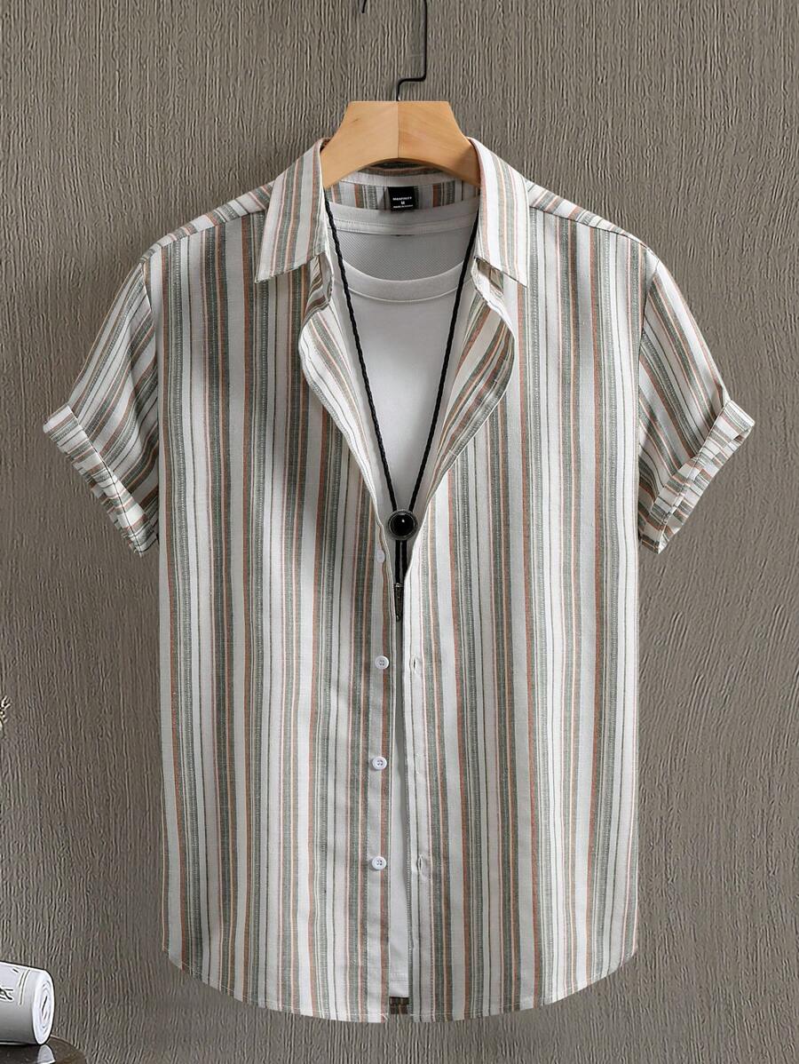 Manfinity Homme 男士休闲条纹短袖衬衫,夏季 - 彩色 - 查看 1