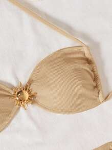 SHEIN Swim Textured Fabric Metal Buckle Bikini Set For Summer Beach Vacation - Brown - View 3