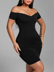 Zolique Vestido mini ajustado sin hombros con licra incorporada