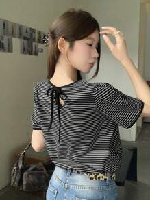 DAZY Women's Round Neck Striped Casual Short Sleeve T-Shirt Cute Tops