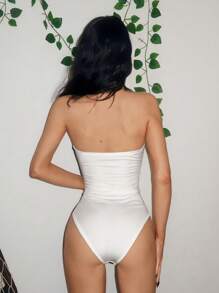 EgrlEra Combinaison-culotte sexy Y2K pour vacances à la plage avec mini-jupe pour femmes - Blanc - Voir 2