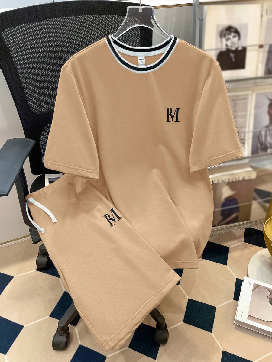 SHEIN Leap Crew 2pcs Teen Boys Casual Color Block Henley Patchwork English Print Short Sleeve T-Shirt + Letter Print Drawstring Waist Shorts Set - Khaki - View 1