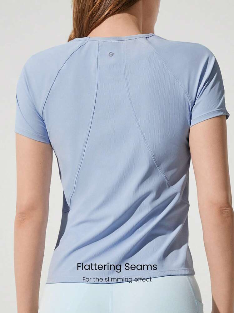 GLOWMODE Camiseta de manga corta y holgada con protección UV transparente, ideal para yoga, pilates, actividades de bajo impacto y uso diario casual - Celeste - Añade 3