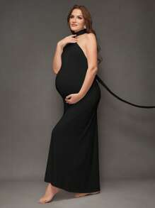SHEIN Solid Color Long Slim-Fit Maternity Gown With Tie Back For Photoshoot - Black - View 3