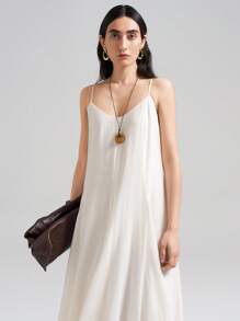 Ontre Vestido de mujer extra largo con volantes en los tirantes, modelo 2025. Vestido blanco de Pascua para damas, atuendo navideño, ropa nueva de otoño/invierno y Año Nuevo - Blanco - Ver 4