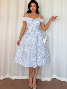Modelyn Blue & White Porcelain Print Off-Shoulder A-Line Dress With Cinched Waist - Multicolor - View 3