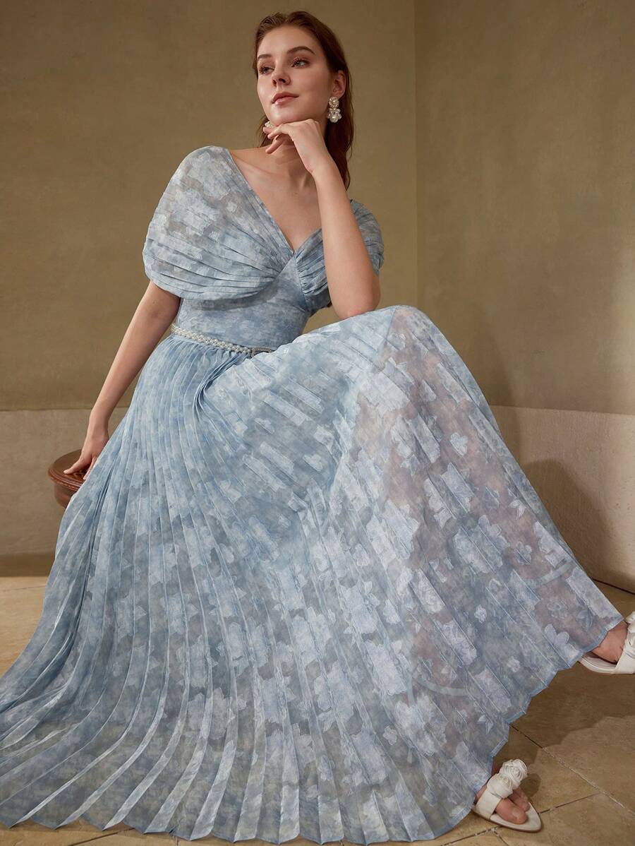 MOTF PREMIUM VESTIDO DE JACQUARD CON EFECTO TEÑIDO Y PLISADO CON CINTURÓN DE PERLAS FALSAS