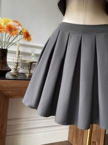 Comfortcana Set di 2 pezzi da donna oversize per l'estate, top senza maniche con bottoni frontali e gonna plissettata in tinta unita