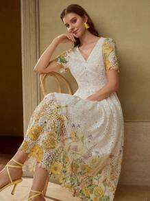 MOTF PREMIUM 花卉印花撞色蕾丝连衣裙