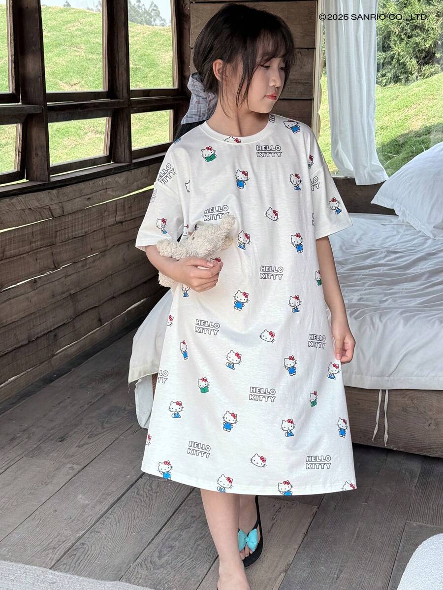 HELLO KITTY | DAZY 青少年女孩圆领针织睡袍睡衣，女孩夏季服装，返校服装 - 白色 - 查看 1