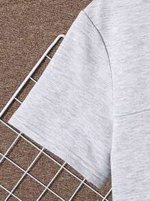 SHEIN 2pcs/Set Tween Boy Casual College Style Color Block Hoodie Shirt & White Shorts Set, Suitable For Commuting, School, Daily Casual Wear, Sports, Spring/Summer