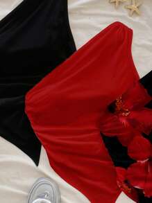 Soleia 三件套：休闲度假风格，性感红黑组合，热带花卉泼墨图案不对称下摆细肩带上衣，适合夏季、海滩、派对、音乐节