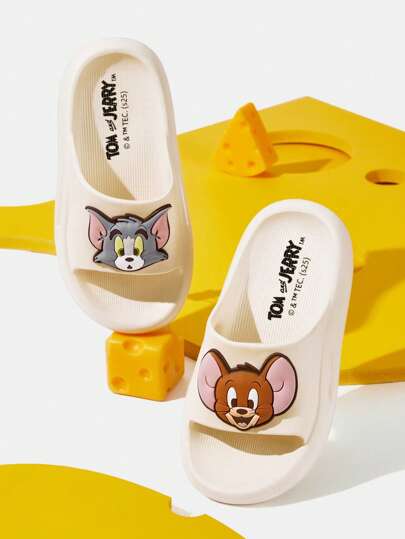 TOM & JERRY X SHEIN 可爱卡通图案白色儿童EVA拖鞋，适合幼儿和儿童，室内、浴室或户外均可穿着，轻便舒适，男女童皆宜，适合夏季、春季、海滩和度假穿着。