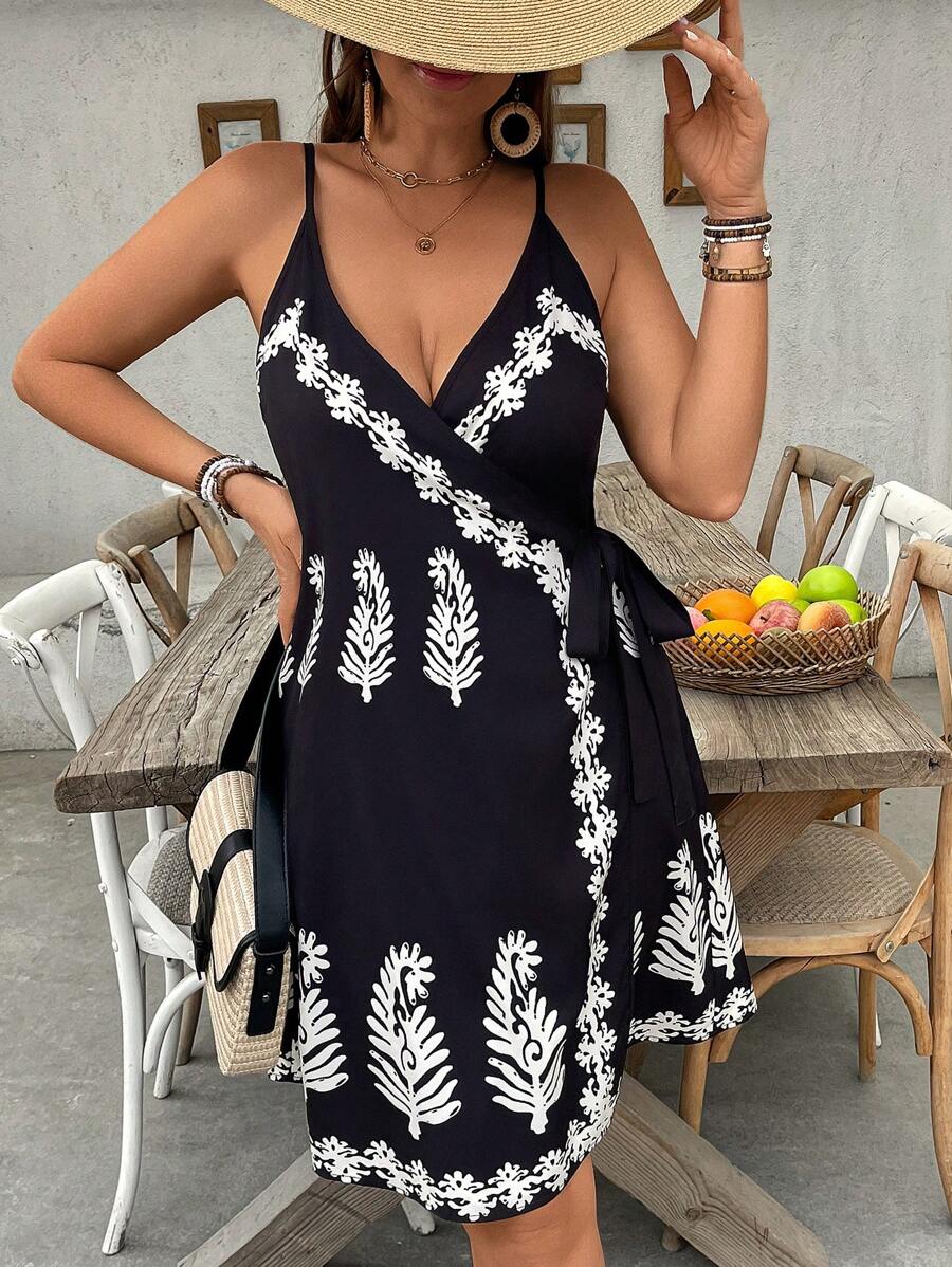 SHEIN VCAY Plus Size Black Floral Print Wrap Front V-Neck Short Dress, Summer Holiday Wear For Women Pool Party Outfit  Coconut Girl  Summer  Boho Chic Boho Style Women's Clothing Brunch Outfits For Women Airport Outfit For Women Beach Vacation Outfits City Break Outfits Holiday Outfits Western Clothes For Women Western Wear Women Plus European Summer Island Vacation Outfits Honeymoon Outfits Woman Old Money Women Short Dresses Summer Women Plus Sun Dress Women Summer Clothing - Black - View 1