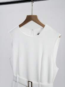 Franclia Elegant French Style Minimalist Daily Versatile Round Neck Sleeveless Cinched Waist Waist Pleated Hem Woven White Dress, Suitable For Business, Casual, Graduation, Spring/Summer