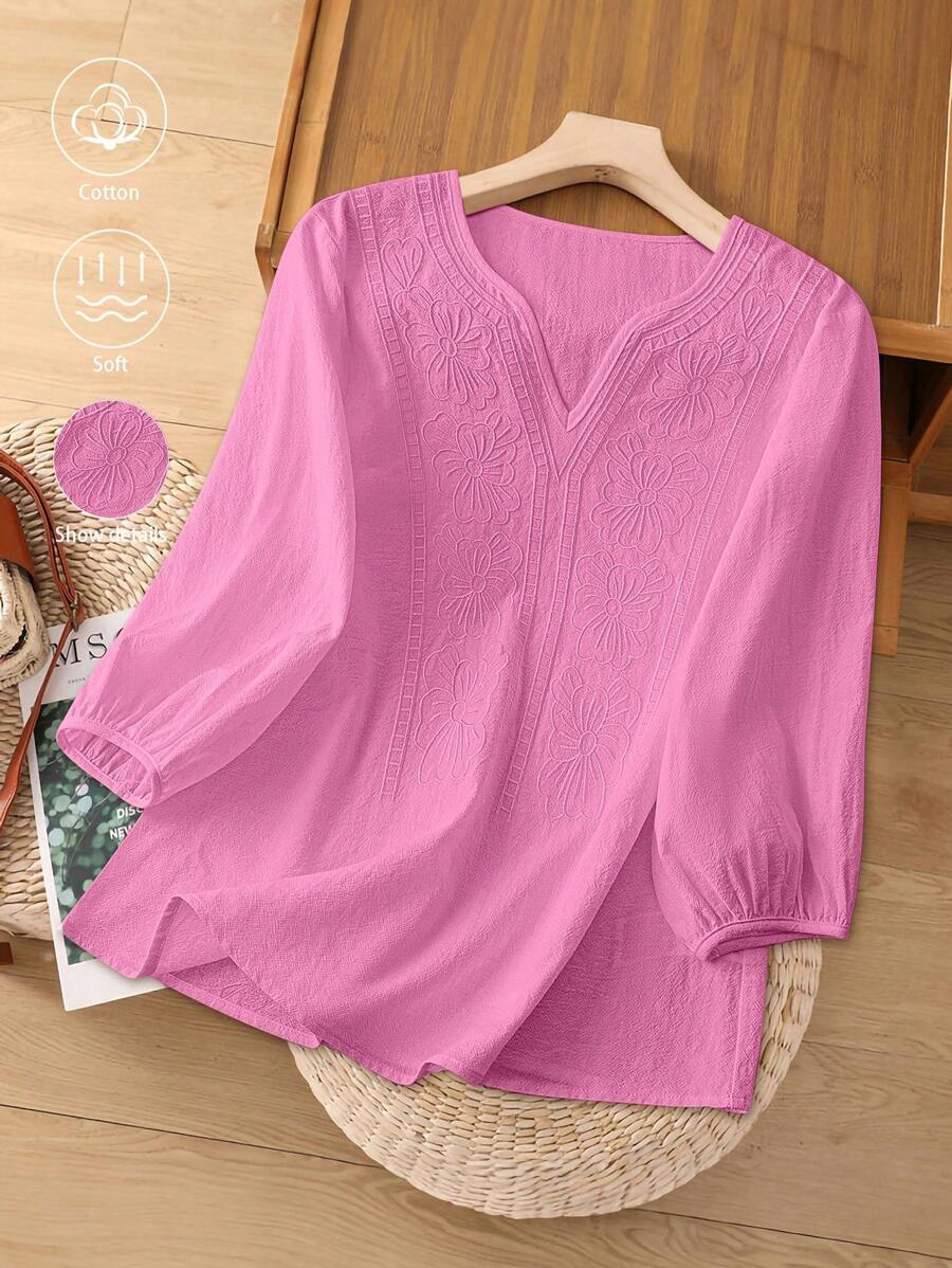 GlowEve Damen V-Ausschnitt Bluse mit weißer Stickerei und Kurzarm