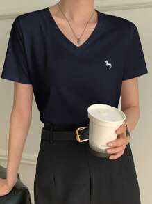 DAZY 女士V领刺绣休闲短袖T恤 - 藏蓝色 - 查看 2