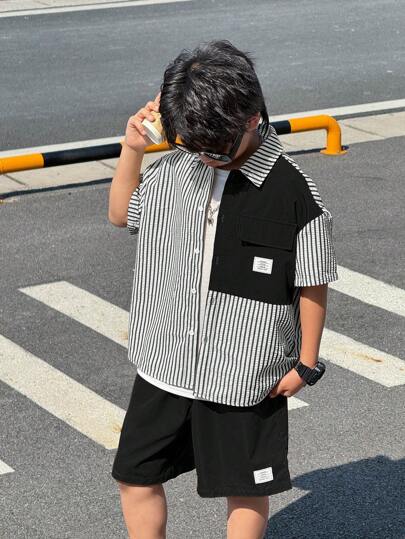 SHEIN 2pcs/Set Young Boys Comfortable Daily Casual Loose Fit Korean Fashion Stylish Striped Shirt And Contrasting Color Shorts Set, Suitable For Spring/Summer, Everyday Wear, Sports, Outdoor, School, Party, Festivals, Photo Shooting