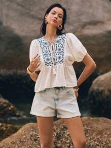 Poéselle Áo sơ mi trắng, Áo thêu, Áo babydoll, Áo cánh tay ngắn thêu viền bèo nhún cổ buộc cho nữ, Đi chơi, Kỳ nghỉ ở bãi biển, Ngày lễ, Hẹn hò và những dịp khác - trắng - Xem 4