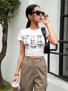 SHEIN Ensemble de 3 pièces pour filles T-shirt avec imprimés festifs, motifs raffinés et uniques qui rayonnent d'une atmosphère joyeuse. Tissu doux qui prend soin de la peau en douceur. Rendez votre petit(e) la vedette - Multicolore - Voir 3
