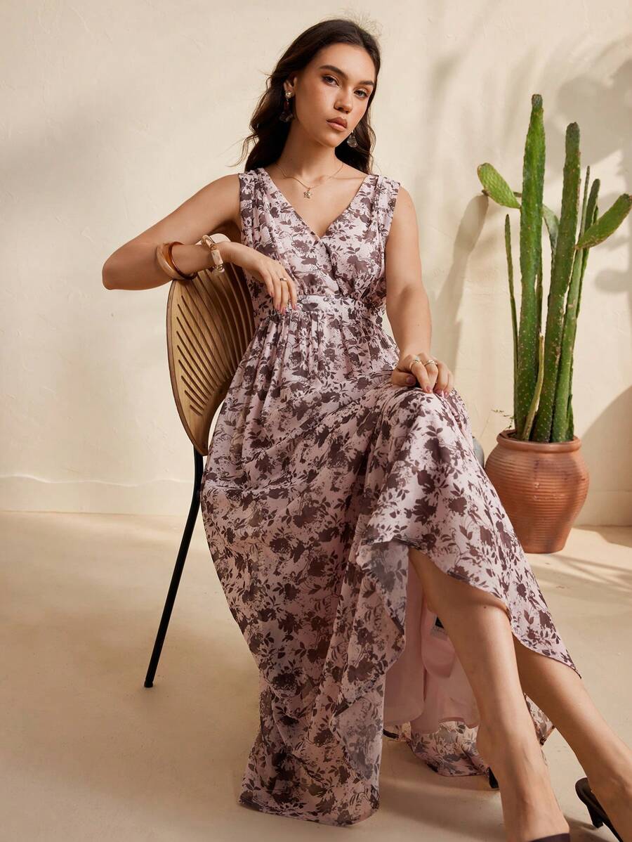 Chiquease Váy đi biển dài in họa tiết hở lưng cổ chữ V thoải mái - Màu be - Xem 1