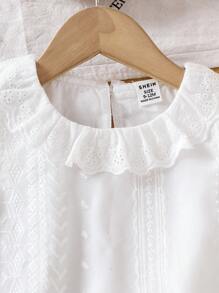 SHEIN Baby Girls Casual Korean Style Lace Collar Jacquard Weave Patterned Woven Top And Pants Set For Summer - White - View 4