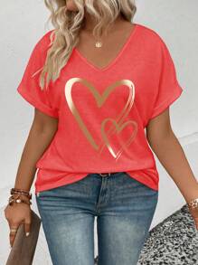SHEIN maglietta ampia con scollo a V, maniche corte, stampa a cuore e effetto sfumato, disponibile in taglie comode per donne