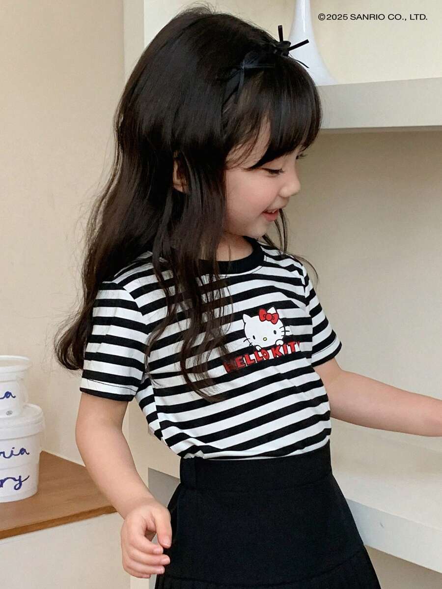 HELLO KITTY | DAZY 年轻女孩秋装联名条纹针织短袖 T 恤，适合小女孩，春夏季 - 黑與白 - 查看 1
