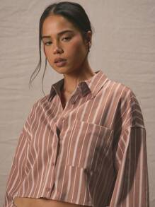 MUSERA Chemise à manches longues rayée ajustée court, style boxy. Idéale pour le printemps, les vacances, le quotidien, les jours fériés, l'aéroport, la rentrée, l'automne, Noël. Élégante.