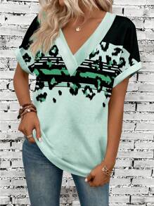 SHEIN VCAY Women's Casual V-Neck Flared Cuff Ombre Leopard Print T-Shirt - Multicolor - View 3